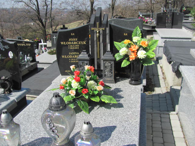 Grób Józef Włodarczyk